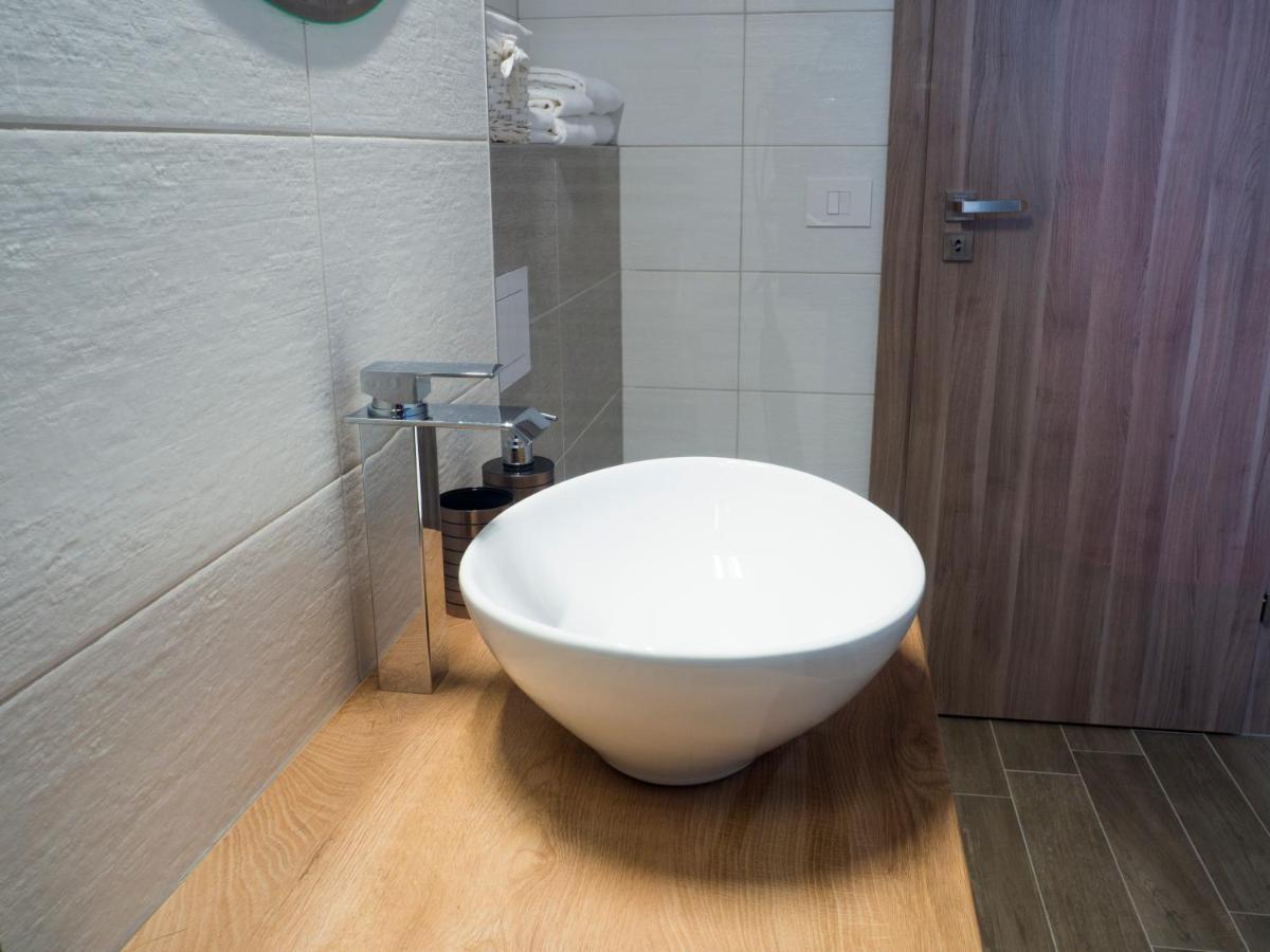 Armony Apartament Timisoara Ngoại thất bức ảnh